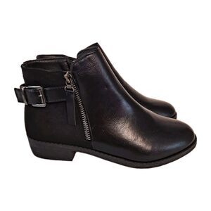 Comfort By Alexis Bendel Women's Golda-09L Booties Size 6 Black Faux Leather